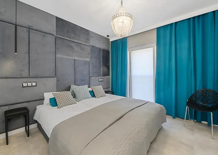 Gate Of Centre By Pinpoint Apartament