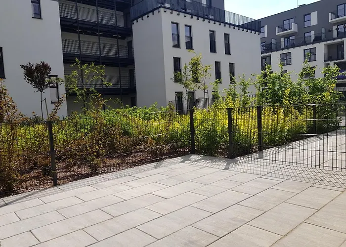 Gate Of Centre By Pinpoint Λοτζ